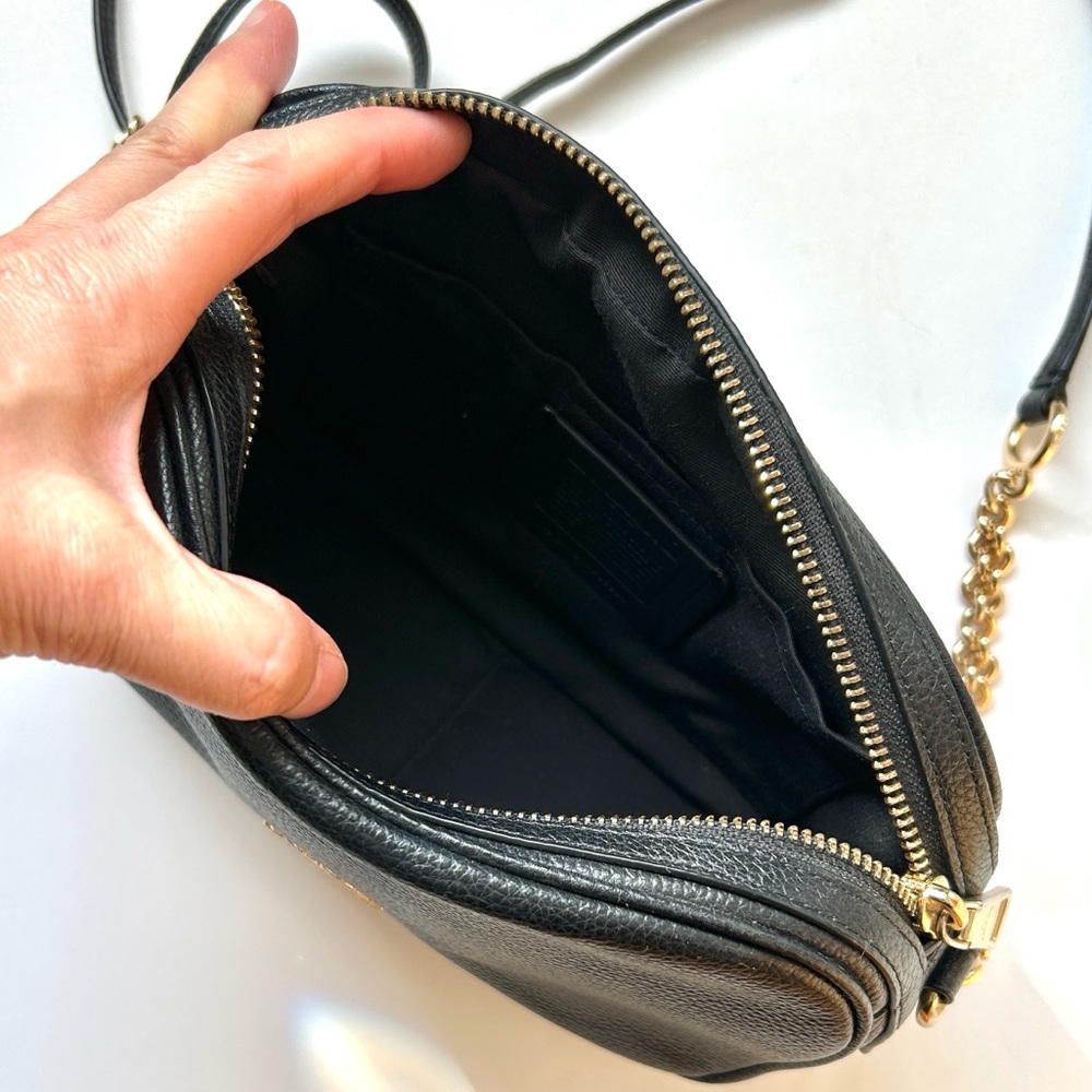 Coach Isla Black Camera Crossbody Bag - Picture 5 of 12